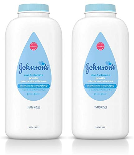 Johnson's Baby Powder With Naturally Derived Cornstarch Aloe & Vitamin E, Hypoallergenic, 15 Oz, 2 Count
