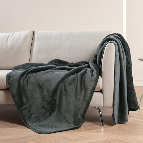 Bestlivings Kuscheldecke XXL 150x200cm (Schwarz) Flauschige Wendedecke, Flanell Sherpa-Fleece, Dicke Sofadecke - ÖKO-TEX - Couchdecke Tagesdecke - 450g/m²