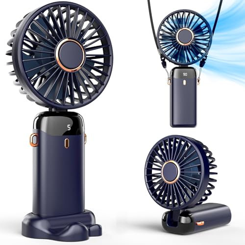 Koonie Ventilador portátil de mano, ventilador a pilas con base, 8 horas, pantalla digital, 5 velocidades, ajustable a 90°, mini ventilador recargable para interiores y exteriores