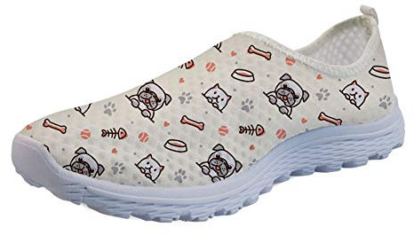 Showudesigns Summer Go Easy Walking Sneaker Slip On Mesh Flache Schuhe für Damen Teenager Mädchen, Mops Hund weiß, 42 EU