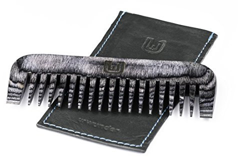 Bartbändigender Premium-Bartkamm + Hochwertiges Echtleder-Etui | Hosentaschen-taugliches Set | Antistatisch | Wasserfestes Pakka-Holz | urwunder Combo (Schwarz matt)