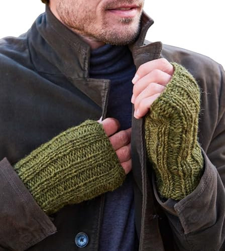Pachamama Men Wool Hand Wrist Warmers Fleece Lined Handknitted Ribbed Plain One-Size Handmade Thumbhole Thermal Extra Warm Fair Trade (Wool, Moss)