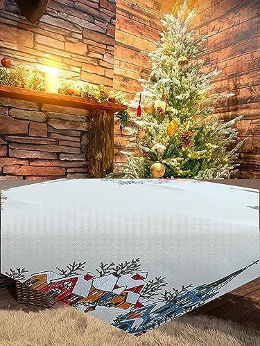 KAMACA Tischdecke Mitteldecke 85x85 cm mit filigraner Stickerei Küche Esstisch Tisch Dekoration Eyecatcher in Herbst Winter Weihnachten (Dorf mit Kirche)