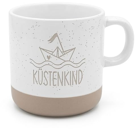 Küstenkind Tasse – Geschenk für Meerliebhaber Nordsee Ostsee – maritime Kaffee Tasse mit Spruch – Urlaub Geschenk Meer – Keramiktasse 360 ml spülmaschinenfest – Küstenfan Geschenk