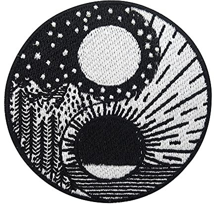 Finally Home Yin und Yang, Berge & Meer, Mond & Sonne Patch zum Aufbügeln | Baum Patches, Wanderer Bügelbild, Urlaub Flicken, Outdoor Aufnäher