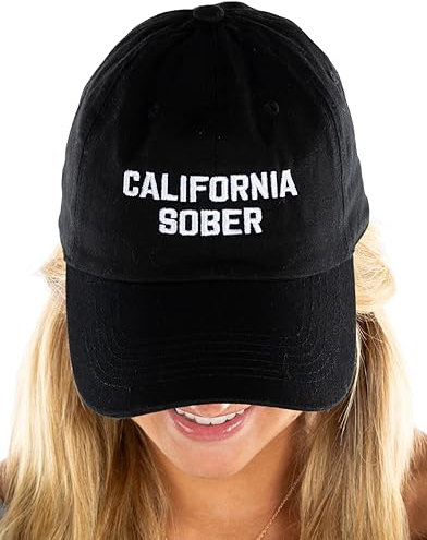 Funky Junque Dad Hat Unisex Baumwolle Low Profile Distressed Vintage Baseball Cap, California Sober - Schwarz, Einheitsgr��e