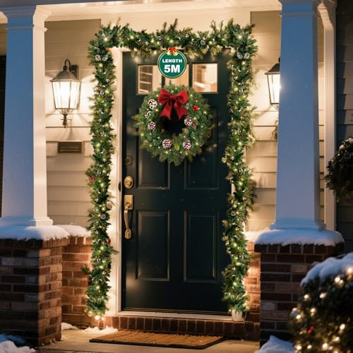 Soontrans Tannengirlande 5m mit 100 Warmweiß LED, Natürlich Leuchtend, Weihnachtsgirlande Strombetrieb mit Speicherfunktion & 8 Modi & 390 PVC Zweigen & 25 Tannenzapfen & 15 Beeren, LED Girlande Außen