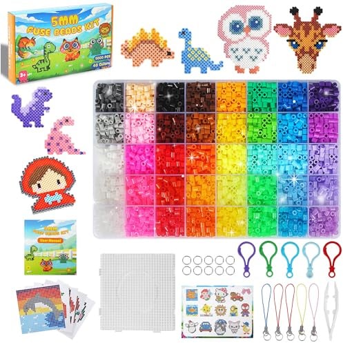 Perline da Stirare, 5000 Pezzi 5mm Set Perline da Stirare, 40 Colori con Perline Luminose e Lucide Include Pegboard, Pinzette, Carta da Stiro e Modelli, Kit Creativo Fai da Te per Bambini