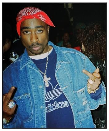 2PAC 2 PAC TUPAC SHAKUR POSTER SHOWING MIDDLEFINGER NEW YORK 1993
