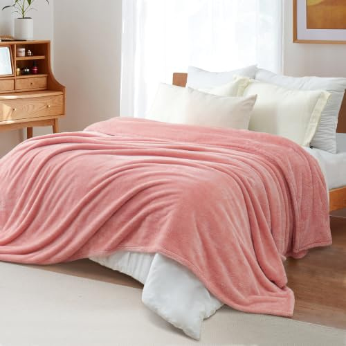 Whale Flotilla Fleece Queen Size Blanket for Bed, 230x230 CM