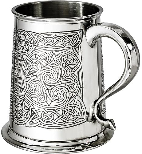 I LUV LTD Étain Chope 1 Pinte avec un Motif de Spirales Celtiques Poignée de Cygne Pur Lourd Jauge Bière Chope Possibilité de Gravure Cadeaux Personnalisés pour Hommes et Femmes