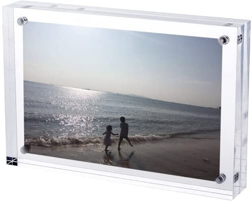 TRIXES Cadre photo en acrylique A4 – Cadre photo magnétique multi-usage effet verre, parfait pour afficher sur votre bureau, poser sur votre buffet ou reposer sur une étagère murale.…