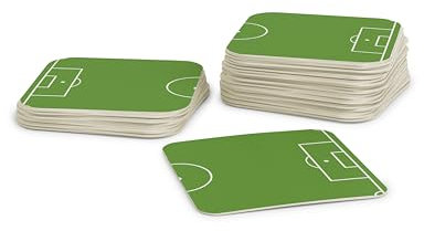 Alerte Flyer sous-Verres pour Verres I sous-bocks Football (50 pièces) en Carton carré (9,3 cm x 9,3 cm) I Décoration de Table EM avec Terrain de Football Vert