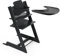 Trona Tripp Trapp de Stokke (Negra) con Bandeja Stokke (Blanco) - Incluye Silla Tripp Trapp, Baby Set 2 para Niños de 6 a 36 Meses y Bandeja Stokke - Ajustable y Fácil de Limpiar