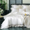 Freyamy Satin Bettwäsche 135x200 4tlg Glatt Luxus Seide Glanzsatin Bettwäsche Set Weiß Einfarbig Rüschen Romantisch Sommer Bettwäsche Sets 2 Bettbezüge und 2 Kissenbezug 80x80 mit Reißverschlüsse
