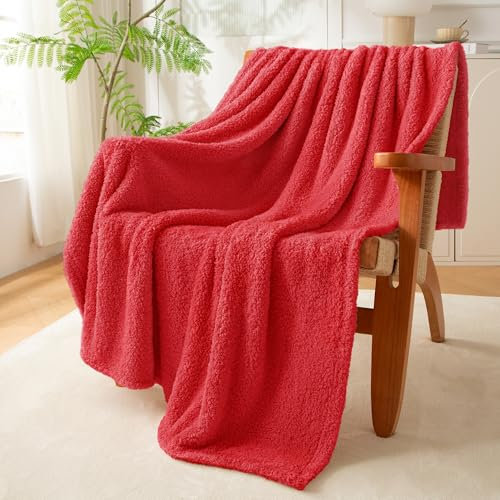 Exclusivo Mezcla Fleece Throw Blanket for Sofa Couch, Soft Lightweight and Fluffy Bed Blankets, Suitable for All Seasons, 127x152 CM, Red