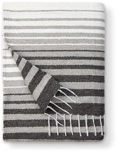 Graue mexikanische Decke von Laguna Beach Textile Co – Strand, Yoga, Camping oder dekorative Überwurfdecke – traditionelles handgefertigtes Serape – Grauer Tulum