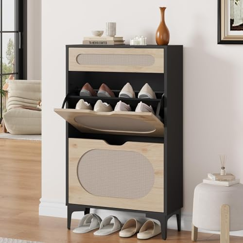 Garvee Schmaler Holz Schuhschrank mit Rattanfront, 2 Klappfächer und 1 Schublade, höhenverstellbare Böden, Kippschutz, standfest, platzsparender Schuhkipper für Flur und Eingangsbereich