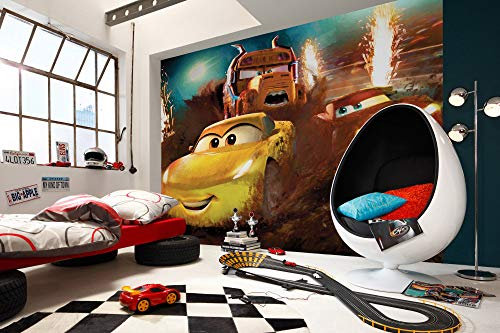 Komar Disney Vlies Fototapete - Cars Dirt Track - Größe: 350 x 250 cm (Breite x Höhe) - Lightning McQueen, Cruz Ramirez Kinderzimmer, Tapete - IADX7-031