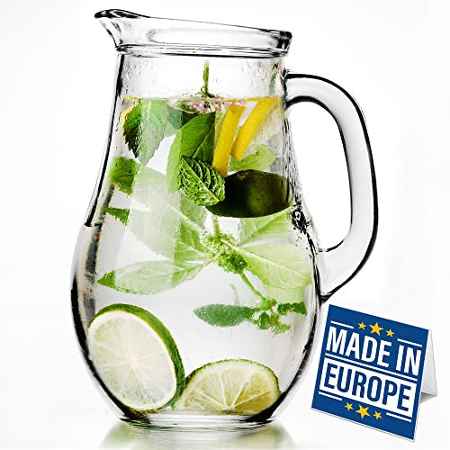 CRYSTALIA Wasserkrug aus Glas mit Deckel, 1,8 Liter 100% BLEIFREI Glaskrug mit Deckel, Glaskanne mit Henkel, Glaskaraffe mit Griff, Karaffe Glas mit Deckel, Wasserkanne für Eistee, Saft, Wasserkaraffe