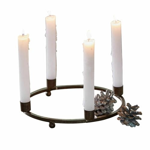 Loberon Kerzenkranz Nazeera, mit Rostpatina, Platz für Vier Stabkerzen, Rustikale Ästhetik, Vintage-Charme, Adventskranz, Kerzenhalter, Kerzenständer, Eisen, Rostbraun