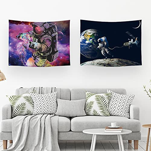 Ulticool – Wandteppich Dekoration Wohnung - Astronaut Oben Globus Mond Raketenschiff - Set von 2 Motiven – 73 cm x 95 cm - Wandtuch - Accessoires für Schlafzimmer Wohnzimmer Kinderzimmer