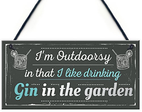 RED OCEAN Drinking Gin In The Garden Gin & Tonic Hanging Funny Alcohol Vintage Sign Party Gift Garden Shed