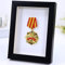 YHSW Display Medaillenrahmen,Sportmedaille 3D-Rahmen Fotorahmen,Zertifikat personalisierte Fotorahmen mit Titel,Medaille Marathon,Titel und Foto,Militär/Sportmedaille,Aufbewahrungsbox für Souvenirs