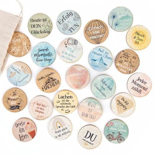 Logbuch-Verlag 24 kleine Sprüche Geschenke give-Away Gäste Glücksbringer positives Mindset Motivation 4 cm Holztaler zum Glück rund