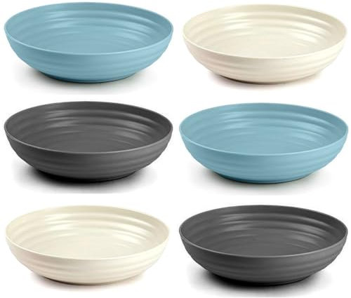 Tradineur - Pack de 6 platos hondos de plástico, reutilizables y reciclables, aptos para uso alimentario, microondas y congelador, fabricados en España - Ø 22 cm - 1,36 litros - Color surtido
