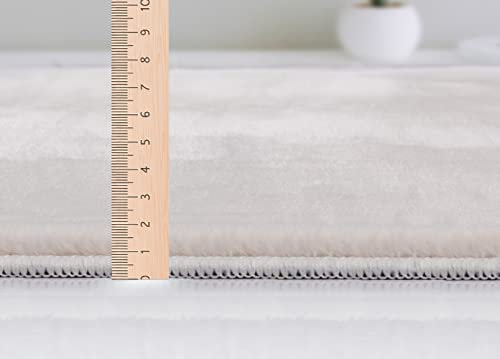 Mia´s Teppiche Luna kuschelig Warmer Fellteppich, weich und elegant, waschbar und Fußbodenheizung geeignet, Öko-Tex Zertifiziert, Beige, 120 cm Rund