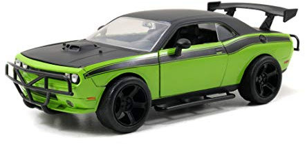 Jada Toys 253203043 Fast & Furious Letty's Dodge Challenger SRT8 Off Road, Auto, Tuning Modell im Maßstab 1:24, mit Spoiler, zu öffnende Türen, Motorhaube und Kofferraum, Freilauf, grün