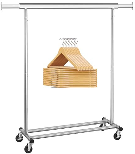 SONGMICS Portant à Vêtements avec 20 Cintres en Bois, Porte-manteau sur Roulettes, Tringle Extensible, Crochet Rotatif à 360°, Argenté et Couleur Boisée HSW013S01