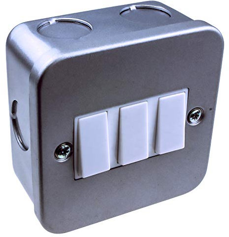 kenable Single Gang Metal Clad Steel UK 3 Way Switch with Cable Entry Points [Single Gang 3 Way Switch]