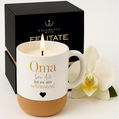 FELITATE Geschenk für Oma, 2in1 Duftkerze in Tasse mit Spruch | Oma bei dir ist es am schönsten Geschenke zum Muttertag, Geburtstag & Weihnachten für Frauen , Geschenkidee, Geschenkset