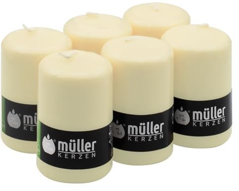 Müller KERZEN Stumpenkerzen ohne Duft – Set mit 6 elfenbeinfarbenen Kerzen in Großpackung – 6,8 x 11 cm – 35 Stunden langlebige Dekorkerzen – tropffreies Wachs