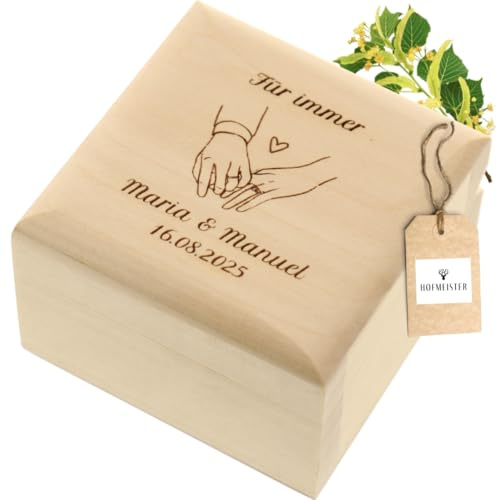 HOFMEISTER® Personalisierte Ringbox mit Gravur Hände & Herz – Schmuckkästchen für Brautpaare zur Hochzeit aus Lindenholz – 6,3 cm