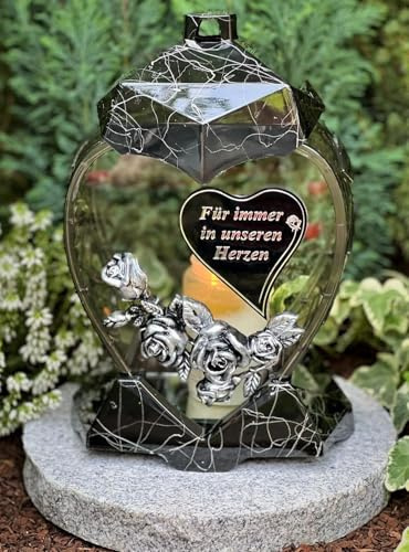Grablampe Laterne Herz Form mit Spruch Für immer in unseren Herzen, 28 cm H. NEU - Grablicht Kerze Grabkerze Grabdekoration Grablampe ohne Sockel und Deko.