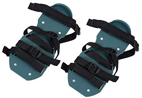 Tiiyee Scarpe Aeratore per Prato, Sandali Universali Aerazione da Giardino con Cinghie Regolabili Sicure Aeratori Chiodate Prato Arieggiare Aerare Scarificatore Impieghi la Casa Cortile (4 Cinghie)