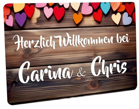 Crealuxe Fussmatte 'Wunschtext/Wunschname - Bunte Herzen (Holzhintergrund) - Herzlich Willkommen - personalisiert, Fußabtreter, Fußmatte rutschfest, Paare & Familie