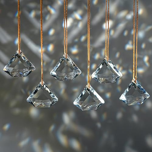 6 Stück Kristall Diamant Hängeornamente – Prismen Deko für Hochzeit & Party | Kristall-Diamant Prismen, facettiert, handgefertigt. Ornament & Fensterdeko für Weihnachten, Hochzeit & Party. Mit Aufhängung