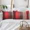 Hanrunsi Kissenbezüge Rot 30x50 Leinen Dekokissen Farbigen Streifen Bauernhaus Rustikale Scheune Holz Textur Grau Kissenhülle für Sofa Stuhl Balkon mit Unsichtbarem Reißverschluss 2er Set