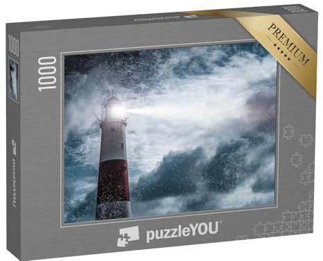 puzzleYOU: Puzzle 1000 Teile „Rot-weißer Leuchtturm im nächtlichen Regen bei rauher See“ – aus der Puzzle-Kollektion Leuchttürme