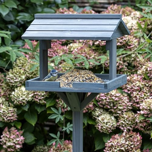Gifts4Nature Vogelhaus mit Ständer – Vogelfutterhaus – Holz FSC® 100% Grau – Futterhaus für Vögel – Mit Wind- und Wetterschutz-Dach – Einfacher Aufbau