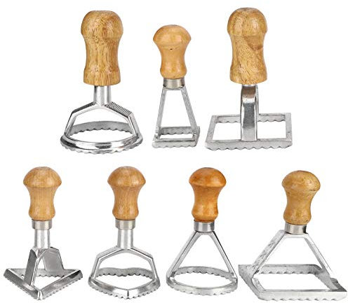 Tiiyee Ravioli Stamp Maker Cutter Set, 7Pcs Meat Pie Sealer Dumpling Maker Roller Wheel Model with Wooden Handle Fluted Edge Cutters Pastry Manual Pasta Machines for Making Empanadillas Or Cookies