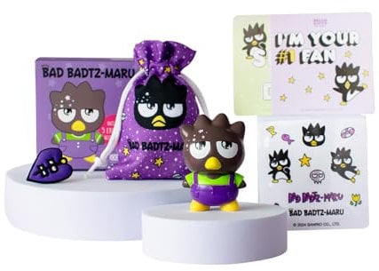 COMANSI Figura Coleccionable Badtz-Maru con 5 Accesorios exclusivos Hello Kitty and Friends