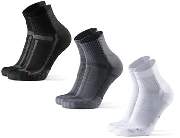 DANISH ENDURANCE Quarter Laufsocken, 3 Paar Knöchelhohe Sportsocken, Leichte Kompression, Atmungsaktiv & Gepolstert, Schweißableitend, Unisex, für Damen & Herren, 1 Schwarz, 1 Grau, 1 Weiß, 43-47