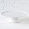 Home of Cake Tortenplatte Sweet Flower Medium in Weiß Ø 28 cm Kuchenplatte Tortenständer Kuchenständer aus Keramik für Geburtstage Partys Hochzeiten