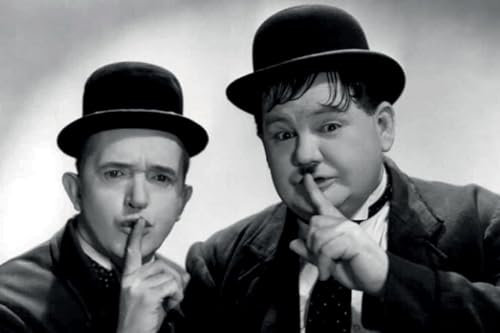 mrdeco Metall Schild 12x18cm gewölbt Laurel & Hardy Dick & Doof Leise Blechschild