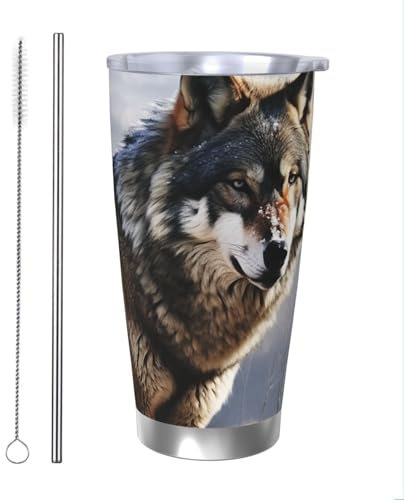 RLDOBOFE Ein Wolf steht in einem schneebedeckten Bereich, 590 ml, Edelstahl-Kaffeetasse, isolierter Becher, wiederverwendbar, Autobecher, doppelwandig, auslaufsicher, Reisebecher, Thermobecher für